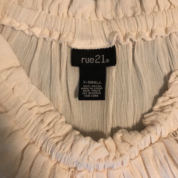 Rue21 Lacey Short Sleeve Blouse - Picture 3 of 3